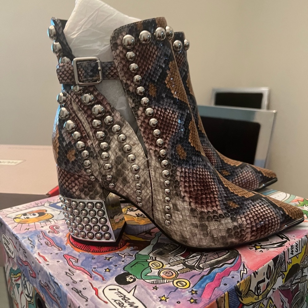 Jeffery Campbell boots